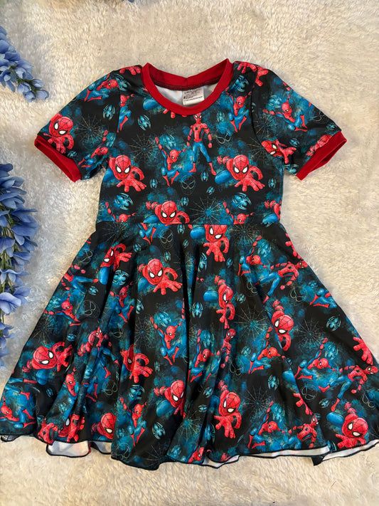 Robe 4 ans
