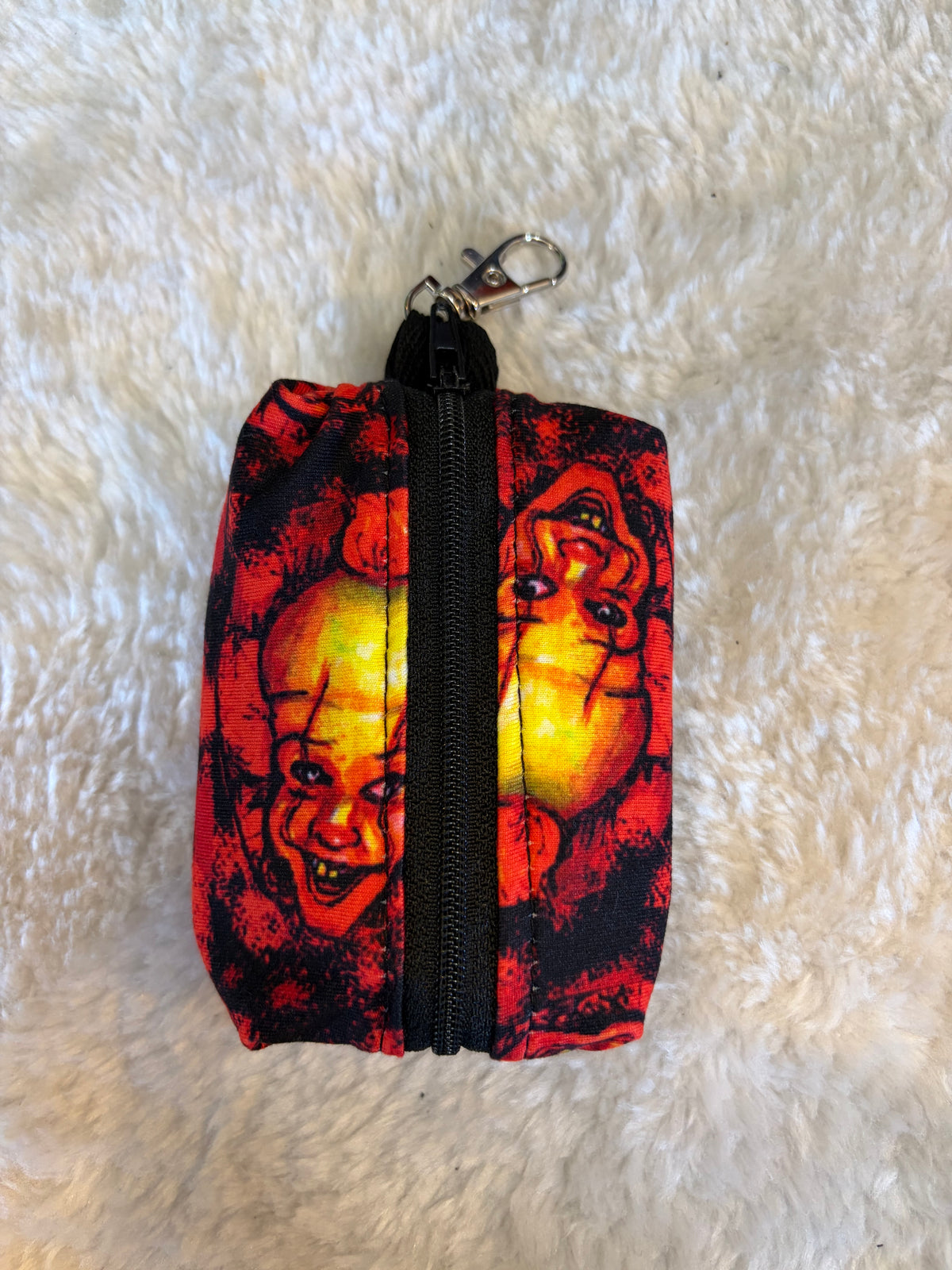 Petite pochette à kleenex ou monnaie