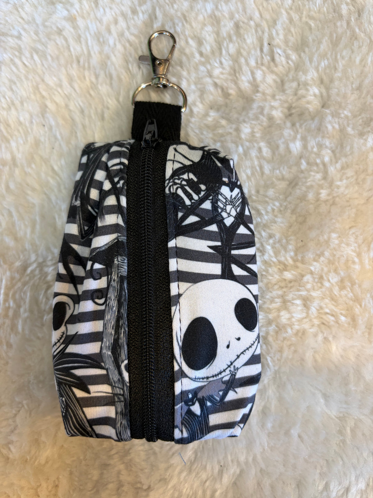 petite pochette à kleenex ou monnaie